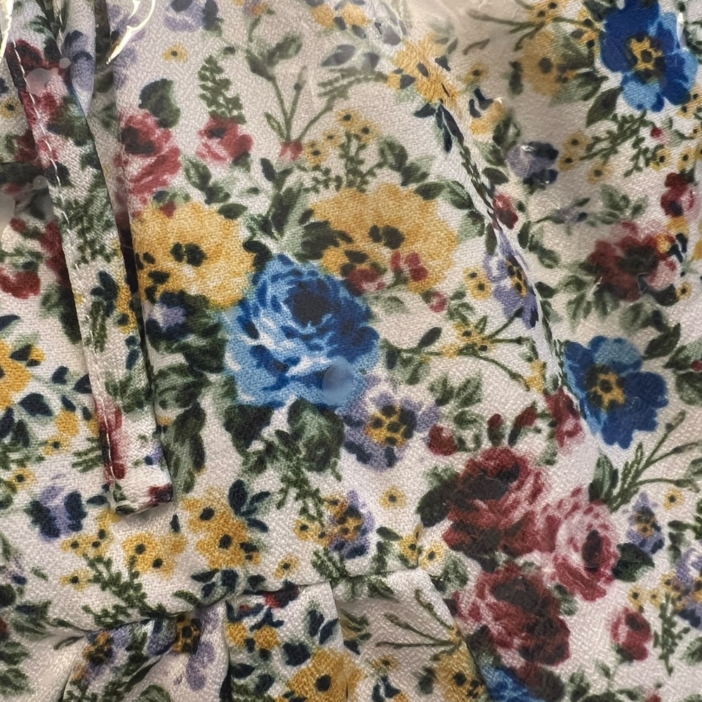 Lulu’s multi floral skater skirt - size M